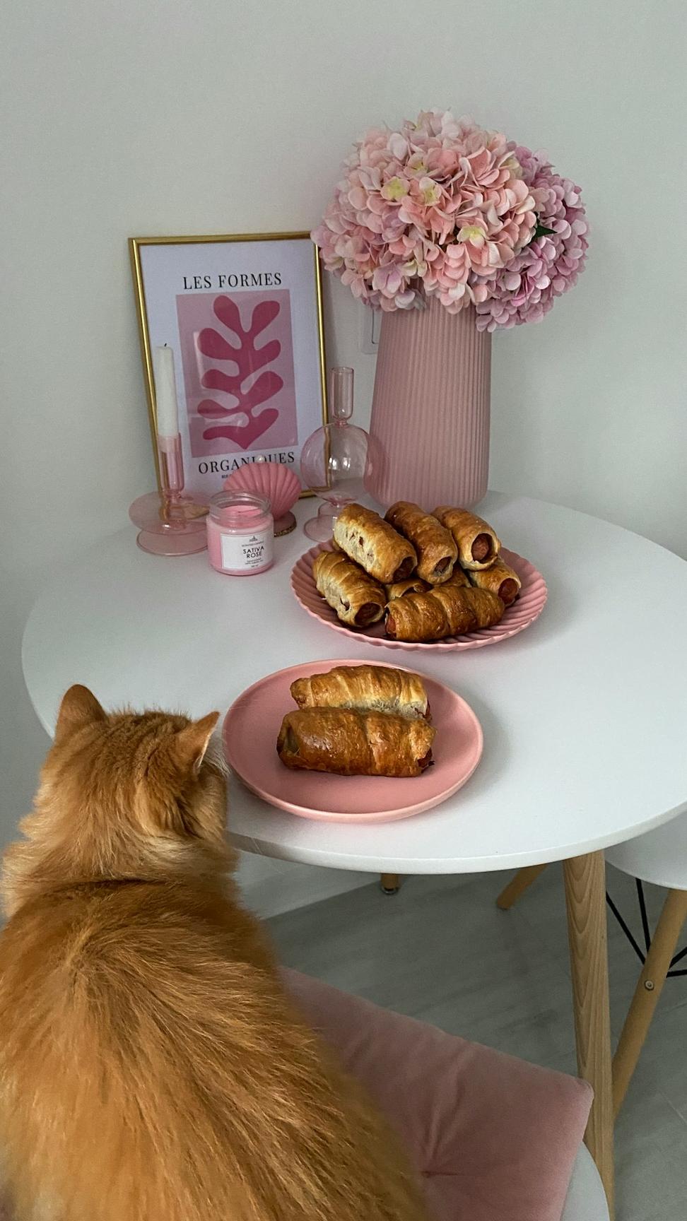 Breakfast service